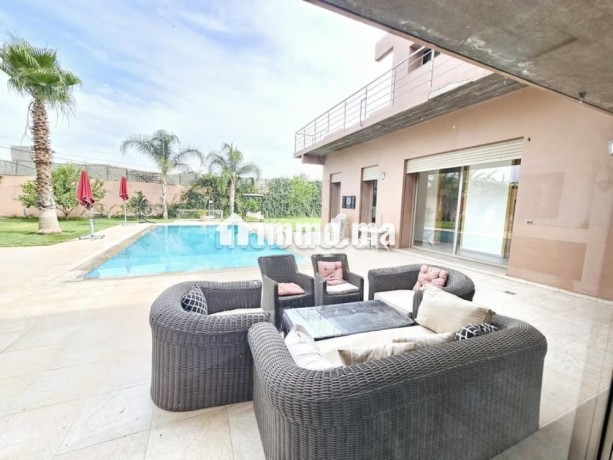 superbe-villa-a-louer-a-route-de-fez-surface-totale-5000-m2-meuble-big-6