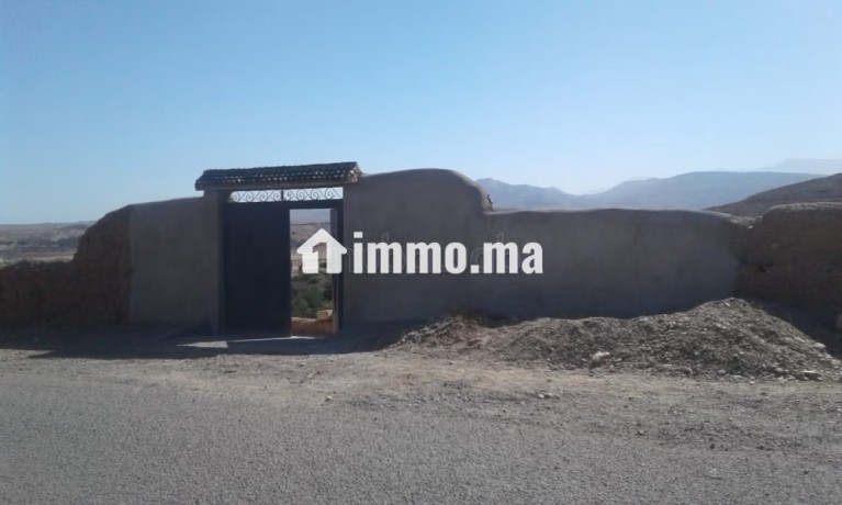 ferme-a-louer-a-lalla-takarkoust-superficie-5500-m2-garage-big-1