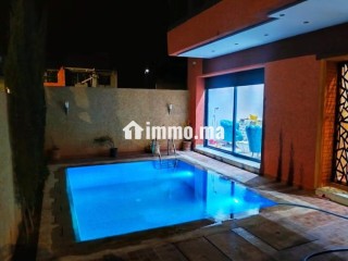 villa-de-haut-standing-a-louer-a-route-de-ouarzazate-6-pieces-bien-meuble
