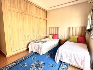 Villa de haut standing à louer à Route de Ouarzazate. 6 pièces. Bien meublé - Villa à louer