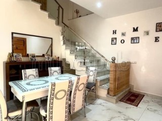 Villa de haut standing à louer à Route de Ouarzazate. 6 pièces. Bien meublé - Villa à louer
