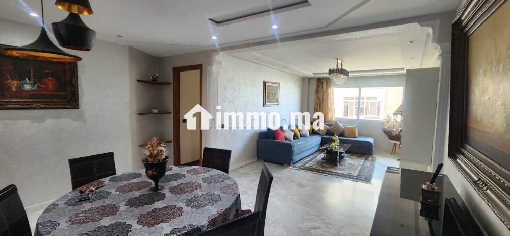 Appartement propre plein Racine avec terrasse - Location Immobilier - Casablanca - photo 3