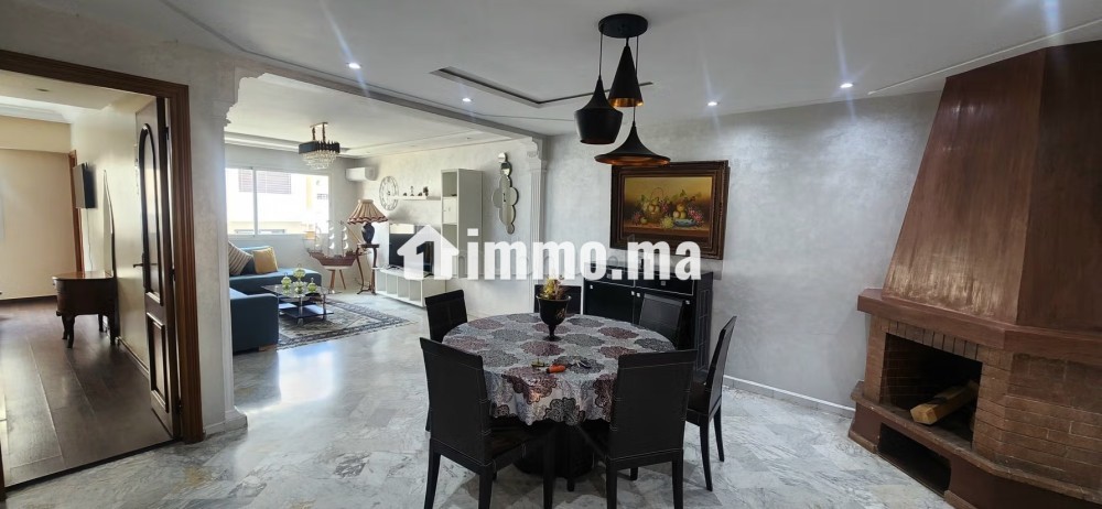 Appartement propre plein Racine avec terrasse - Location Immobilier - Casablanca - photo 5