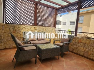 appartement-propre-plein-racine-avec-terrasse