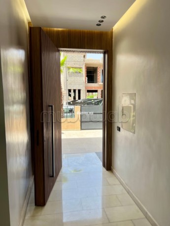 villa-neuve-meublee-a-vendre-residence-argane-golf-marrakech-big-5
