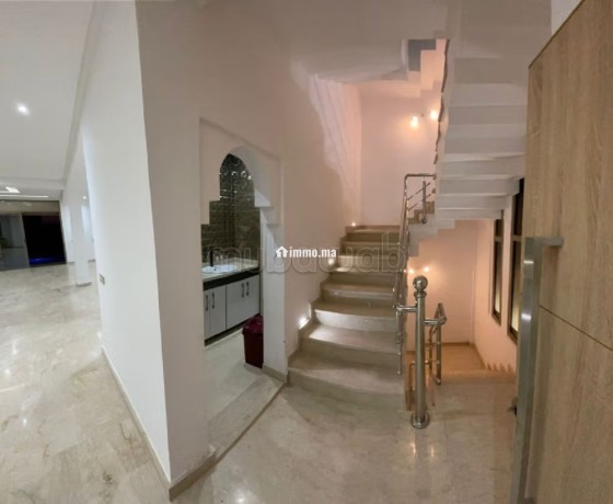 villa-standing-piscine-300m2-a-vendre-med-vi-marrakech-big-5