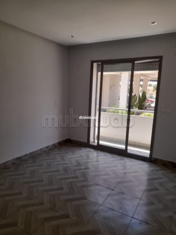 location-dun-appartement-a-sidi-moumen-4-pieces-concierge-big-3