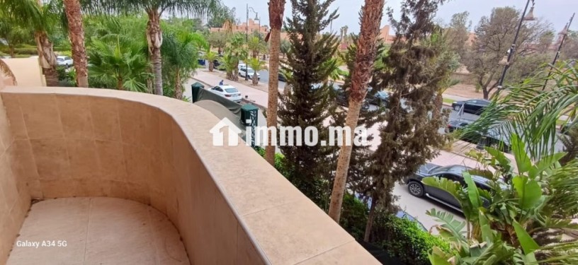 appartement-meuble-de-standing-a-louer-a-gueliz-big-3