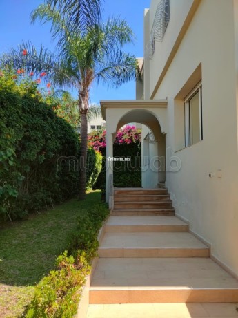 villa-a-louer-a-ain-diab-extension-big-5