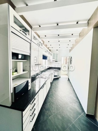 appartement-entierement-renove-a-racine-big-3