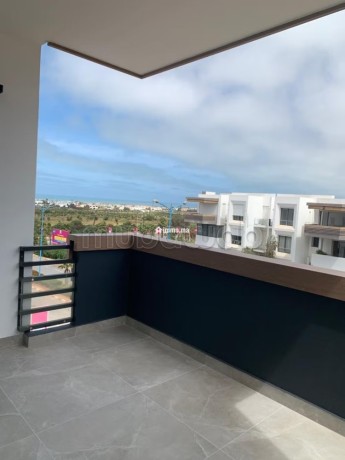 appartement-dexception-133-m2-vue-mer-big-0