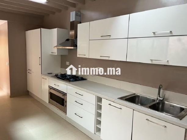 luxueux-appart-de-176-metres-carres-avec-terrasse-big-6