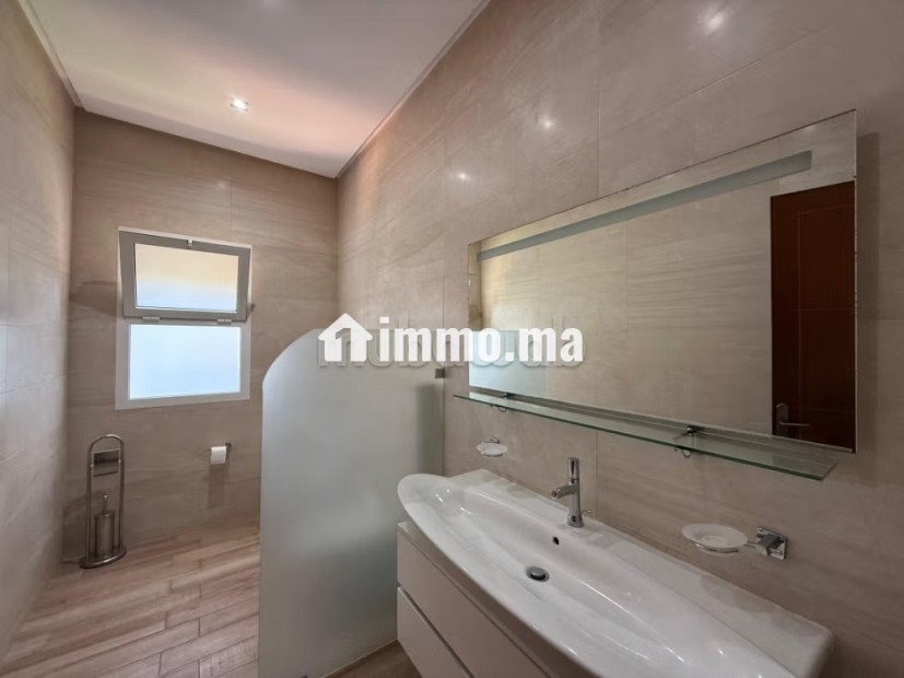 Très bel villa vide a loué à hay Riad - Location Immobilier - Rabat - photo 3