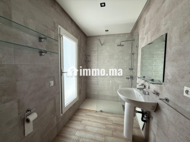 tres-bel-villa-vide-a-loue-a-hay-riad-big-12