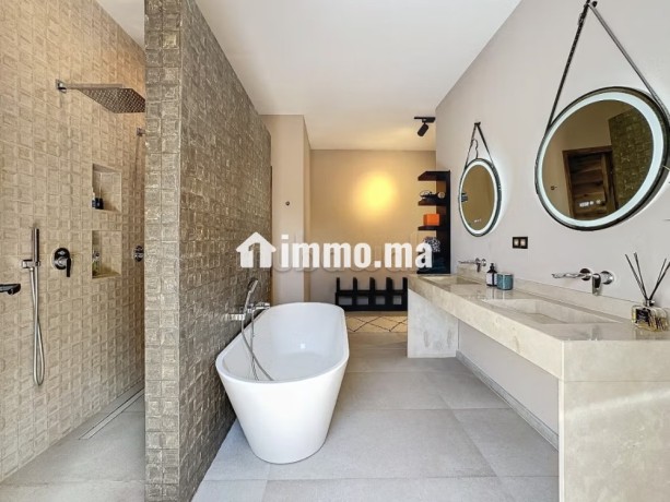 villa-de-luxe-a-louer-pour-les-vacances-marrakech-4-chambres-10-personnes-big-11