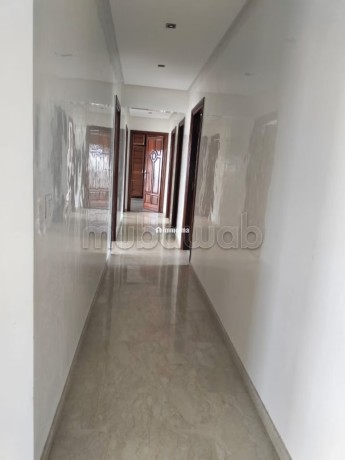 spacieux-appartement-a-louer-hay-riad-rabat-big-4
