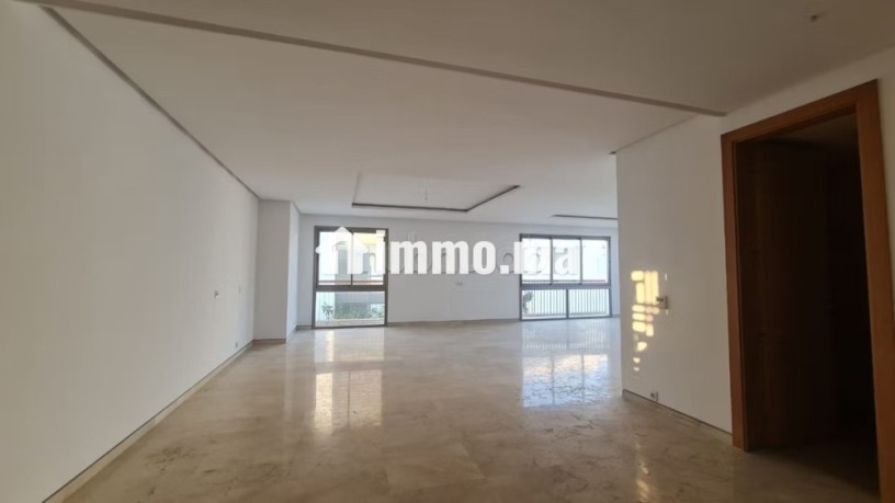 a-louer-somptueux-penthouse-a-marina-sale-big-1