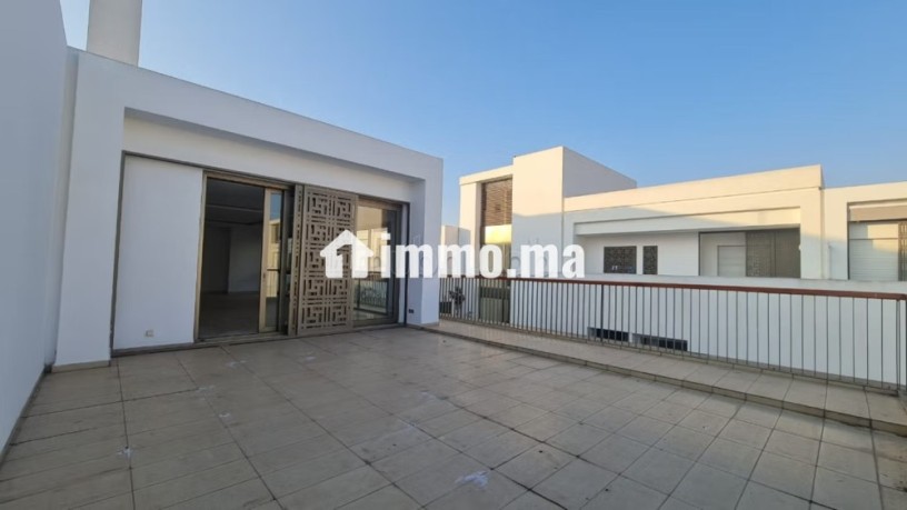 a-louer-somptueux-penthouse-a-marina-sale-big-3