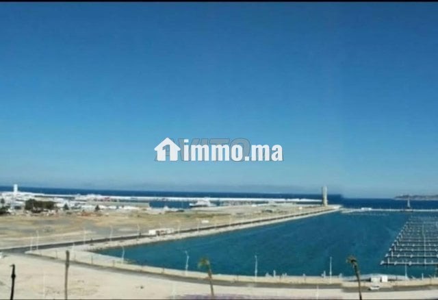 appartement-au-centre-ville-avec-vue-sur-plage-big-0