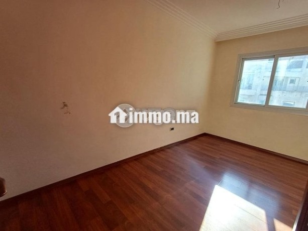 cmn-me-1615-appartement-a-louer-a-2-mars-big-7