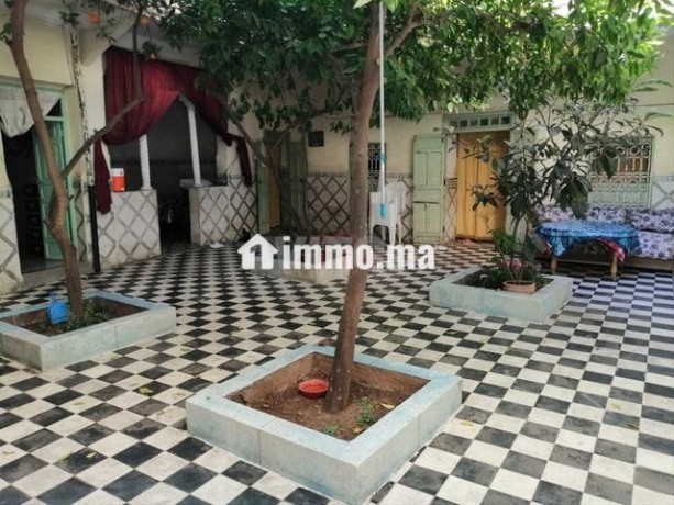 vente-maison-de-256-m2-a-marrakech-big-0