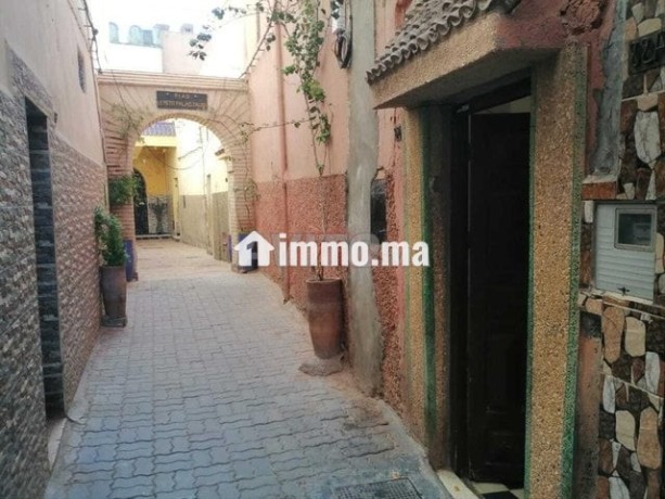vente-maison-de-256-m2-a-marrakech-big-2