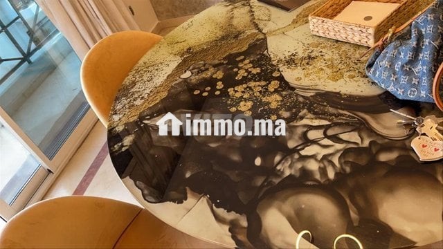 bel-appartement-meuble-a-racine-big-3