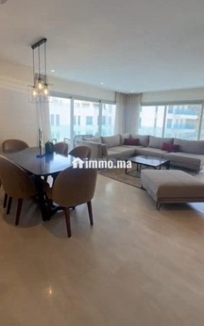 appartement-meuble-a-louer-143-m2-a-casablanca-big-0