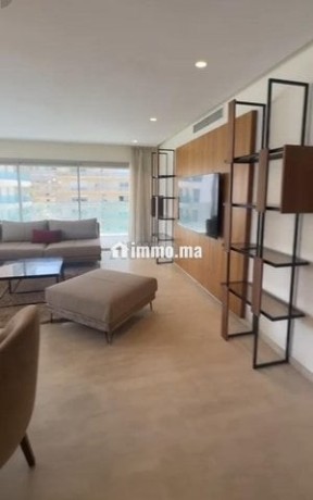 appartement-meuble-a-louer-143-m2-a-casablanca-big-1