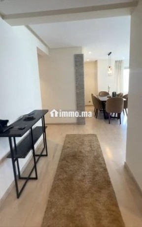 appartement-meuble-a-louer-143-m2-a-casablanca-big-2