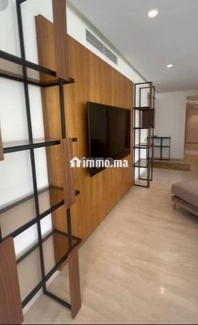 appartement-meuble-a-louer-143-m2-a-casablanca-big-3