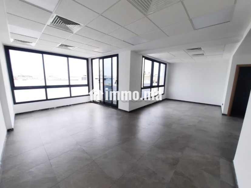 Bureau de 53m² a louer - Location Immobilier - Casablanca - photo 1