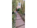 belle-villa-en-location-longue-duree-small-1