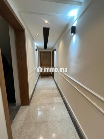 luxe-studio-meuble-neuf-haut-standing-maarif-big-7