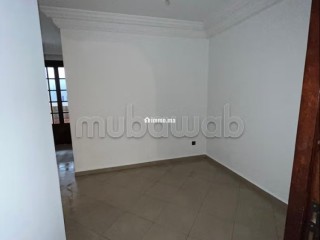 Appartement à louer à Dar Bouazza. Surface totale 130 m². Belle terrasse - Appartement à louer