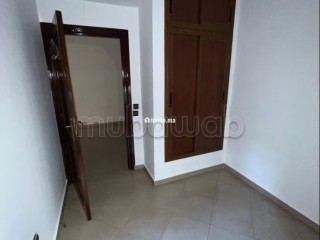 Appartement à louer à Dar Bouazza. Surface totale 130 m². Belle terrasse - Appartement à louer