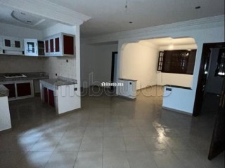 Appartement à louer à Dar Bouazza. Surface totale 130 m². Belle terrasse - Appartement à louer