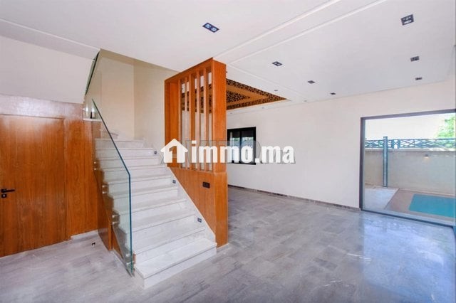 villa-haut-de-gamme-5-minutes-de-morocco-mall-big-2
