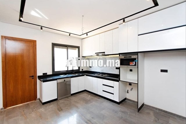 villa-haut-de-gamme-5-minutes-de-morocco-mall-big-7