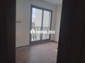 a-louer-studio-vide-neuf-small-1