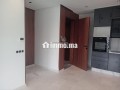 a-louer-studio-vide-neuf-small-3