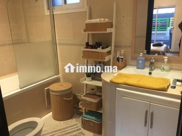 bel-appartement-vide-pres-de-casa-voyageurs-big-6