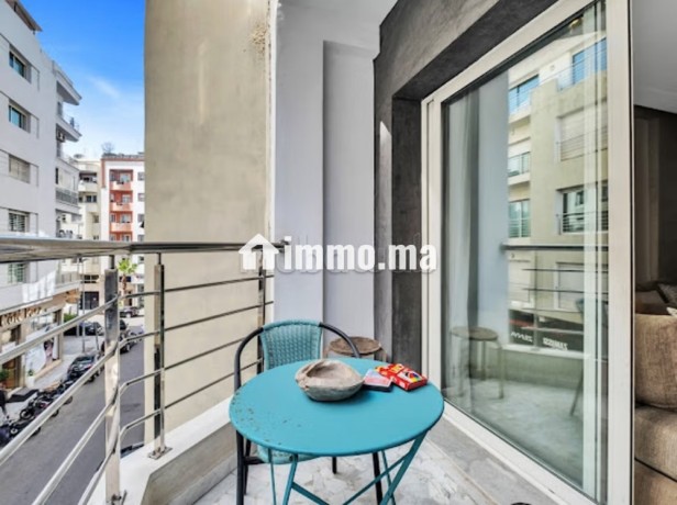 location-dun-appartement-a-triangle-dor-2-pieces-confortables-environnement-calme-avec-vue-sur-la-mer-et-double-vitrage-big-6
