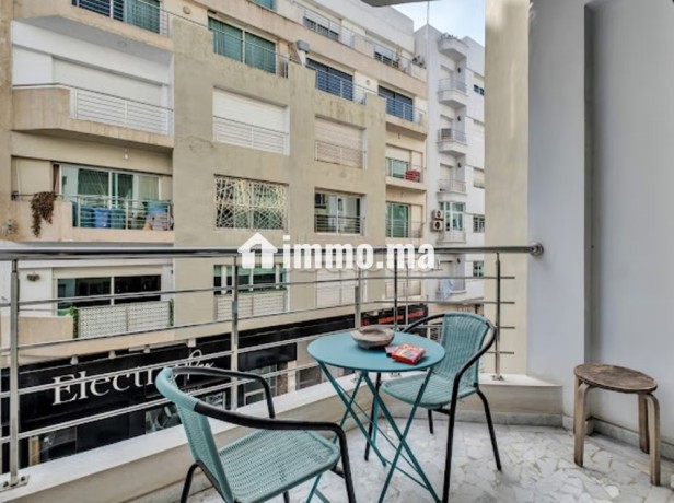 location-dun-appartement-a-triangle-dor-2-pieces-confortables-environnement-calme-avec-vue-sur-la-mer-et-double-vitrage-big-7