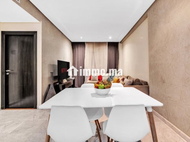 location-dun-appartement-a-triangle-dor-2-pieces-confortables-environnement-calme-avec-vue-sur-la-mer-et-double-vitrage-big-8