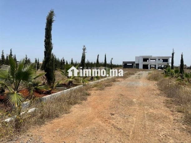 ferme-a-vendre-semi-fini-autorise-avec-piscine-big-5