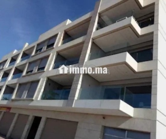 appartement-luxe-en-face-la-plage-big-1