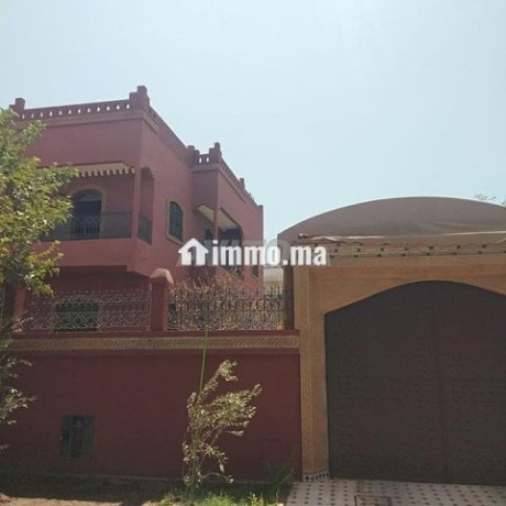 belle-villa-de-488ma-targa-a-vendre-big-1
