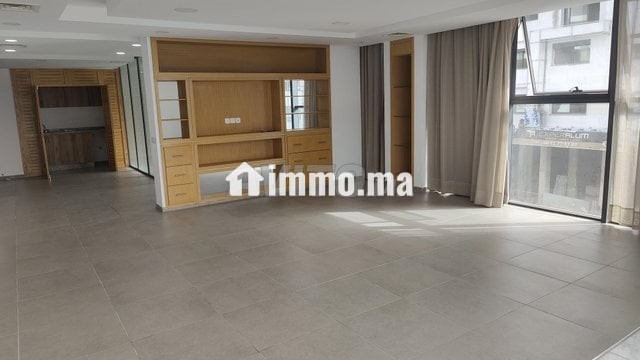 bureau-103-m2-agadir-bay-au-dessus-de-paul-big-1