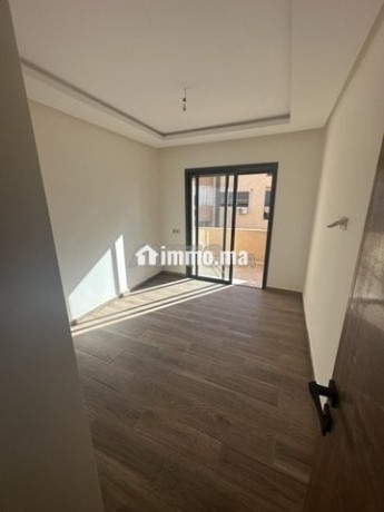 appartement-moderne-avec-balcon-big-2